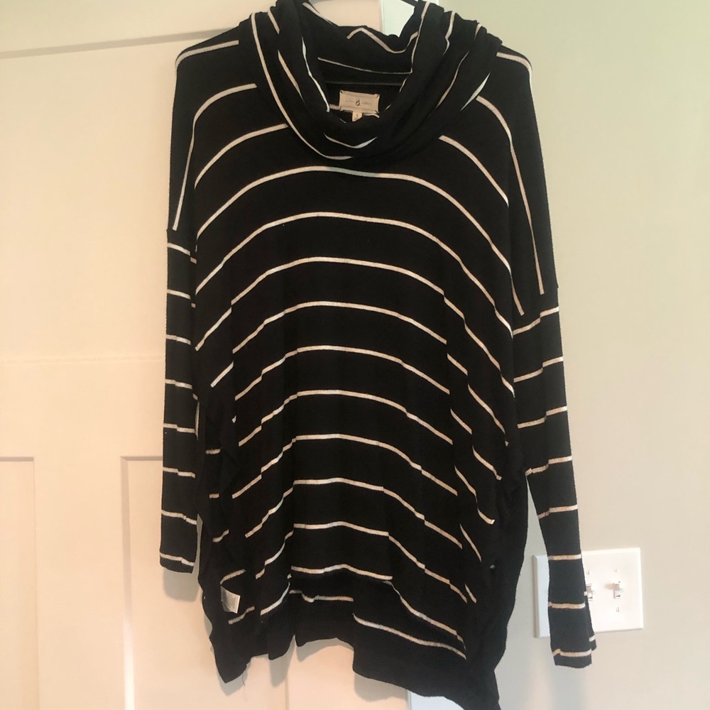 Lou & Grey Cowl Neck Sweatshirt